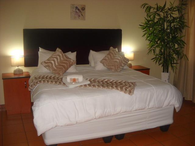 The Beverly Hills Guest Lodge 팔라보르와 객실 사진