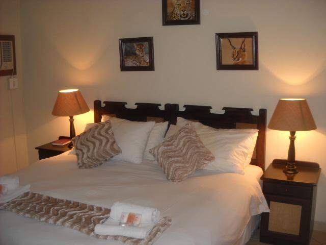 The Beverly Hills Guest Lodge 팔라보르와 객실 사진